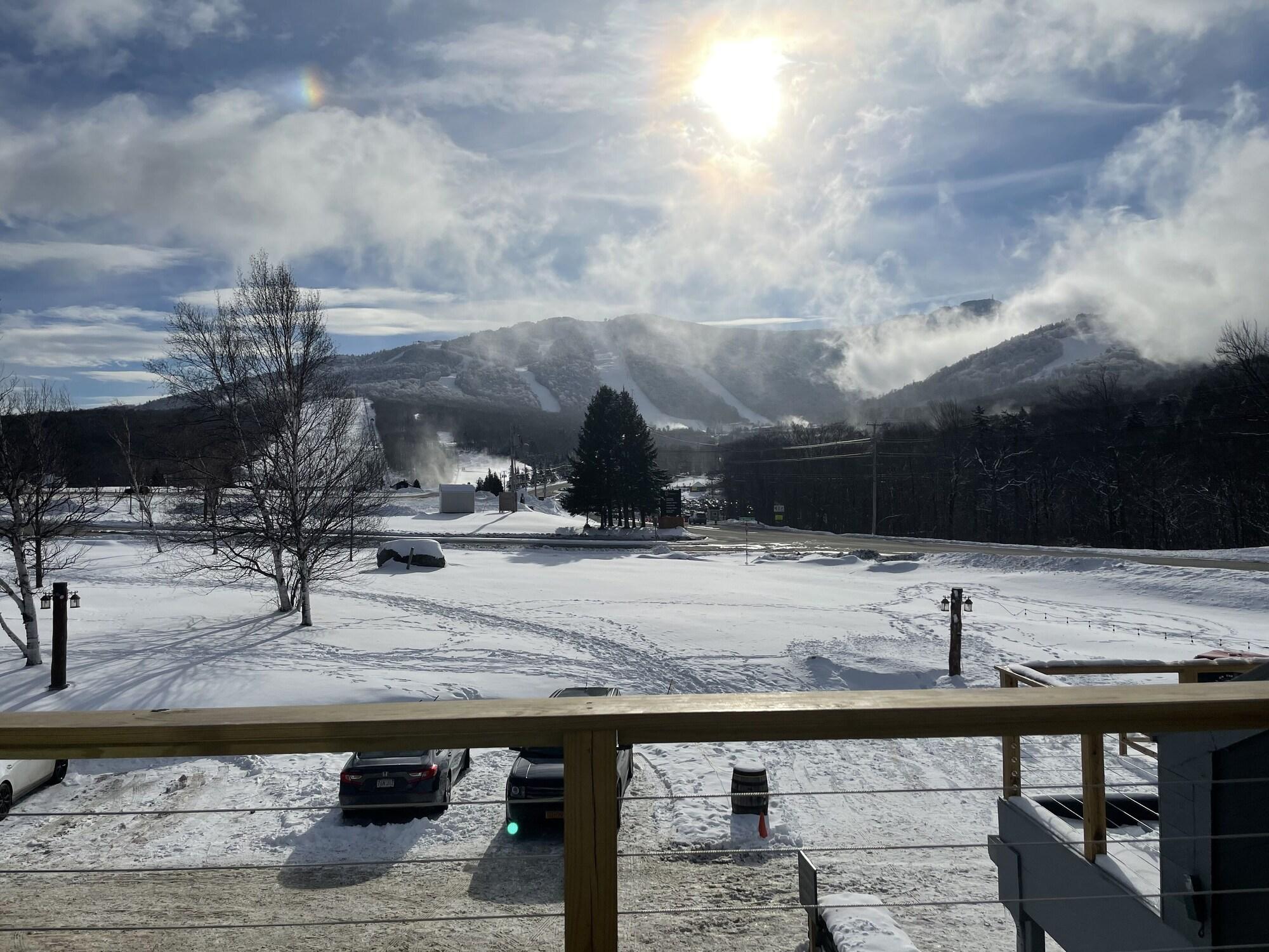 Mountain Inn At Killington Exterior photo